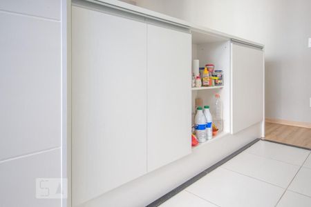 Apartamento para alugar com 64m², 2 quartos e 1 vagaCozinha - Armários