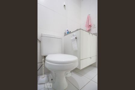 Apartamento para alugar com 64m², 2 quartos e 1 vagaBanheiro da Suíte