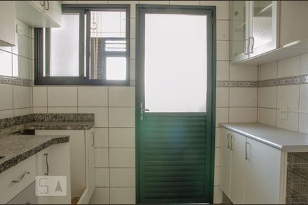 Apartamento à venda com 90m², 3 quartos e 3 vagasCozinha