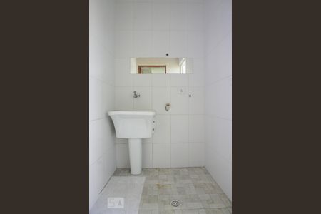 Casa para alugar com 65m², 2 quartos e 4 vagasLavanderia