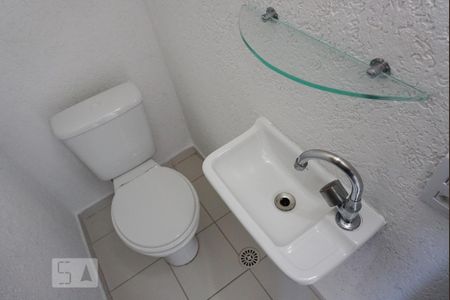 Lavabo de casa à venda com 2 quartos, 65m² em Jardim Hercilia, São Paulo