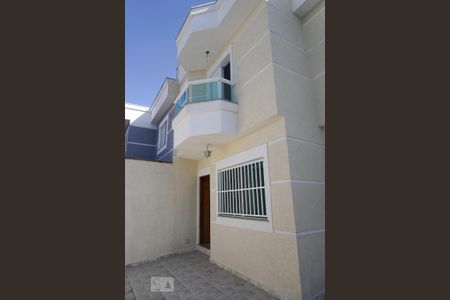 Casa para alugar com 65m², 2 quartos e 4 vagasQuintal