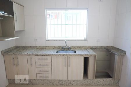 Casa para alugar com 65m², 2 quartos e 4 vagasCozinha