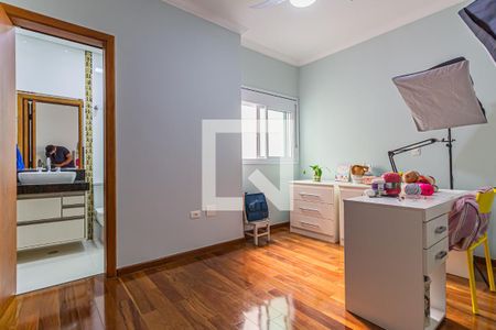 Casa à venda com 195m², 3 quartos e 4 vagas Casa à venda com 195m², 3 quartos e 4 vagasSuite 2