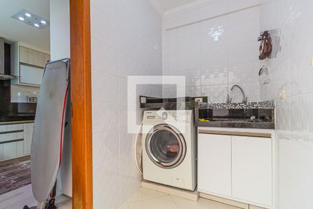 Casa à venda com 195m², 3 quartos e 4 vagas Casa à venda com 195m², 3 quartos e 4 vagasÁrea de Serviço