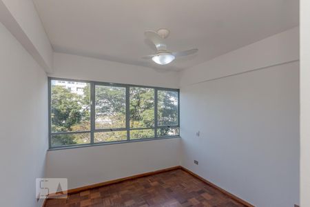 Apartamento para alugar com 80m², 2 quartos e 1 vagaQuarto