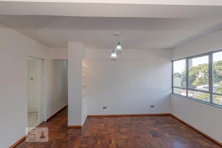 Apartamento para alugar com 80m², 2 quartos e 1 vagaSala