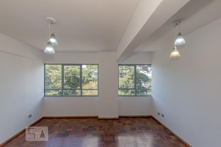 Apartamento para alugar com 80m², 2 quartos e 1 vagaSala