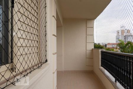 Apartamento para alugar com 85m², 3 quartos e 2 vagas Apartamento para alugar com 85m², 3 quartos e 2 vagasVaranda