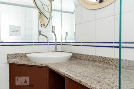 Apartamento para alugar com 85m², 3 quartos e 2 vagas Apartamento para alugar com 85m², 3 quartos e 2 vagasBanheiro da Suíte