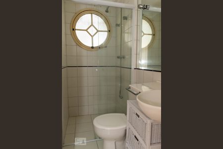 Apartamento para alugar com 85m², 3 quartos e 2 vagas Apartamento para alugar com 85m², 3 quartos e 2 vagasBanheiro
