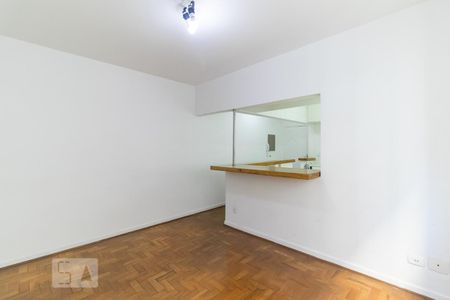 Apartamento para alugar com 75m², 2 quartos e sem vaga Apartamento para alugar com 75m², 2 quartos e sem vagaSala