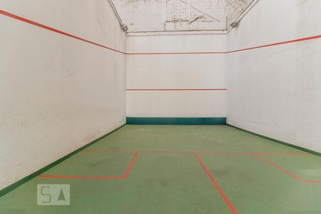Apartamento para alugar com 35m², 1 quarto e 1 vaga Apartamento para alugar com 35m², 1 quarto e 1 vagaQuadra de Squash