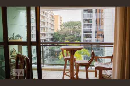 Varanda da Sala de apartamento à venda com 2 quartos, 123m² em Jardim Paulista, São Paulo