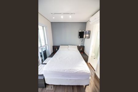 Studio à venda com 29m², 1 quarto e 1 vaga Studio à venda com 29m², 1 quarto e 1 vagaStudio