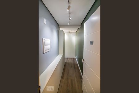 Studio à venda com 29m², 1 quarto e 1 vaga Studio à venda com 29m², 1 quarto e 1 vagaCorredor