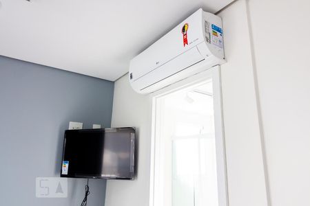 Studio à venda com 29m², 1 quarto e 1 vaga Studio à venda com 29m², 1 quarto e 1 vagaStudio