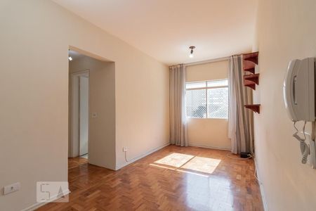 Sala de apartamento para alugar com 1 quarto, 45m² em Vila Clementino, São Paulo