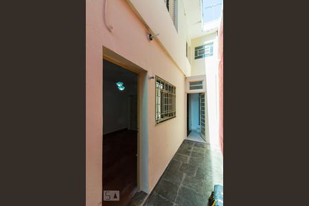 Studio para alugar com 35m², 1 quarto e sem vagaEntrada