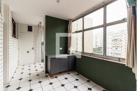 Apartamento à venda com 178m², 3 quartos e 1 vagaÁrea de Serviço