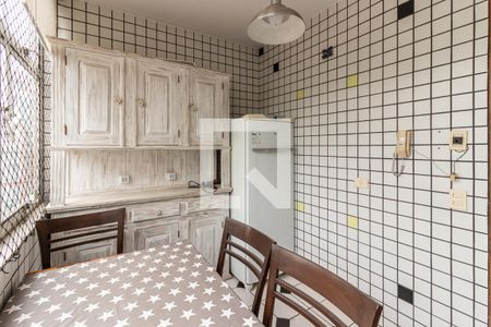 Apartamento à venda com 178m², 3 quartos e 1 vagaCopa