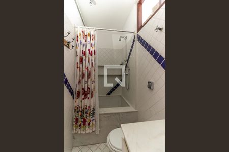 Apartamento à venda com 178m², 3 quartos e 1 vagaBanheiro 2