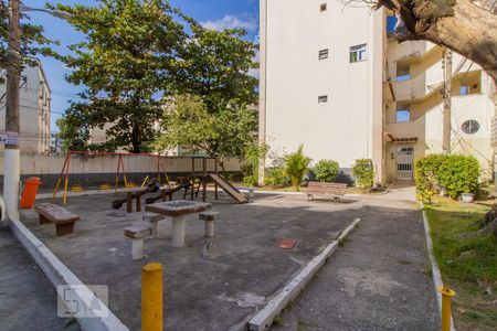 Apartamento à venda com 44m², 2 quartos e 1 vaga Apartamento à venda com 44m², 2 quartos e 1 vagaÁrea Comum - Playground