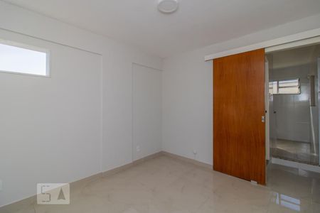 Apartamento à venda com 44m², 2 quartos e 1 vaga Apartamento à venda com 44m², 2 quartos e 1 vagaQuarto 2