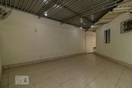 Apartamento à venda com 44m², 2 quartos e 1 vaga Apartamento à venda com 44m², 2 quartos e 1 vagaÁrea comum - Salão de festas