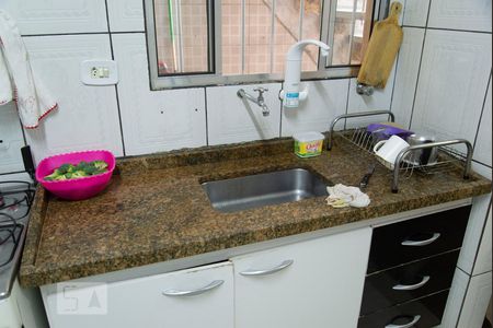 Casa à venda com 87m², 4 quartos e sem vaga Casa à venda com 87m², 4 quartos e sem vagaPia