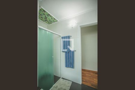 Casa à venda com 167m², 3 quartos e 2 vagas Casa à venda com 167m², 3 quartos e 2 vagasBanheiro