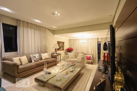 Sala de apartamento à venda com 4 quartos, 200m² em Água Fria, São Paulo