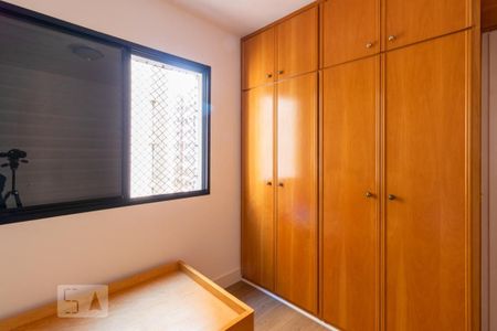 Apartamento à venda com 72m², 3 quartos e 2 vagasQuarto 2