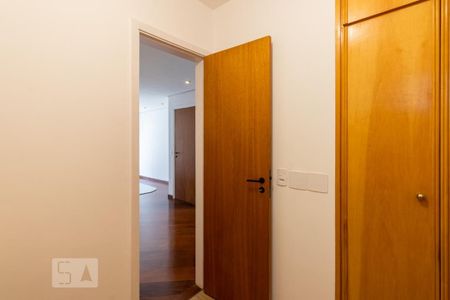 Apartamento à venda com 72m², 3 quartos e 2 vagasEscritório
