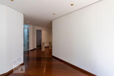 Sala de apartamento à venda com 3 quartos, 72m² em Moema, São Paulo