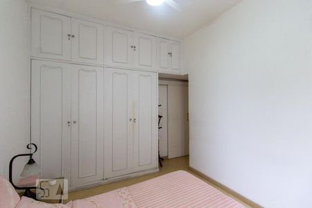 Suite de apartamento para alugar com 3 quartos, 100m² em Botafogo, Rio de Janeiro
