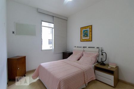 Suite de apartamento para alugar com 3 quartos, 100m² em Botafogo, Rio de Janeiro