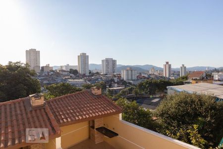 Vista de casa à venda com 3 quartos, 135m² em Vila Gustavo, São Paulo