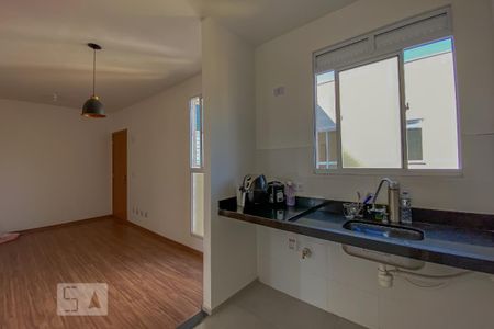 Cozinha de apartamento para alugar com 2 quartos, 50m² em Jardim Castelo Branco, Ribeirão Preto
