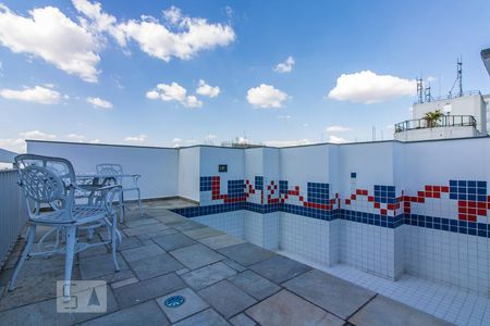 Apartamento para alugar com 23m², 1 quarto e 1 vagaÁrea Comum - Piscina