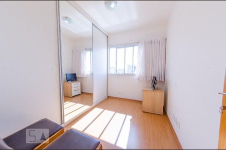 Quarto 1 de apartamento para alugar com 3 quartos, 88m² em Nova Suíça, Belo Horizonte