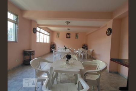 Apartamento à venda com 97m², 2 quartos e 1 vaga Apartamento à venda com 97m², 2 quartos e 1 vagasalao de festas