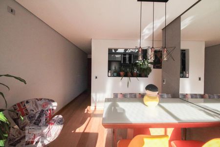 Apartamento à venda com 97m², 2 quartos e 1 vagasala