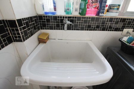 Apartamento à venda com 97m², 2 quartos e 1 vagaarea de serviço