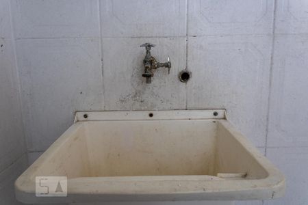 Casa para alugar com 52m², 2 quartos e sem vagaÁrea de Serviço