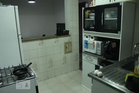 Apartamento à venda com 70m², 3 quartos e sem vagaCozinha
