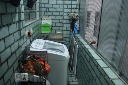 Apartamento à venda com 70m², 3 quartos e sem vagaÁrea de Serviço