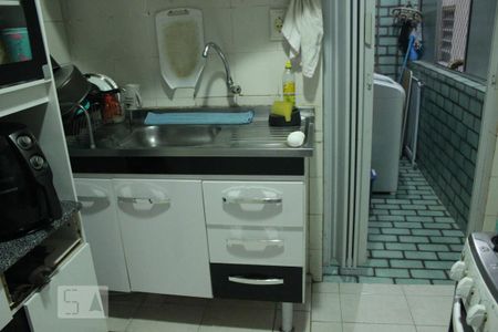 Apartamento à venda com 70m², 3 quartos e sem vagaCozinha - Armários