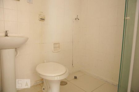 Banheiro/Lavanderia de kitnet/studio à venda com 1 quarto, 34m² em Sé, São Paulo