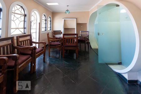 Sala de casa à venda com 5 quartos, 270m² em Jardim Peri Peri, São Paulo